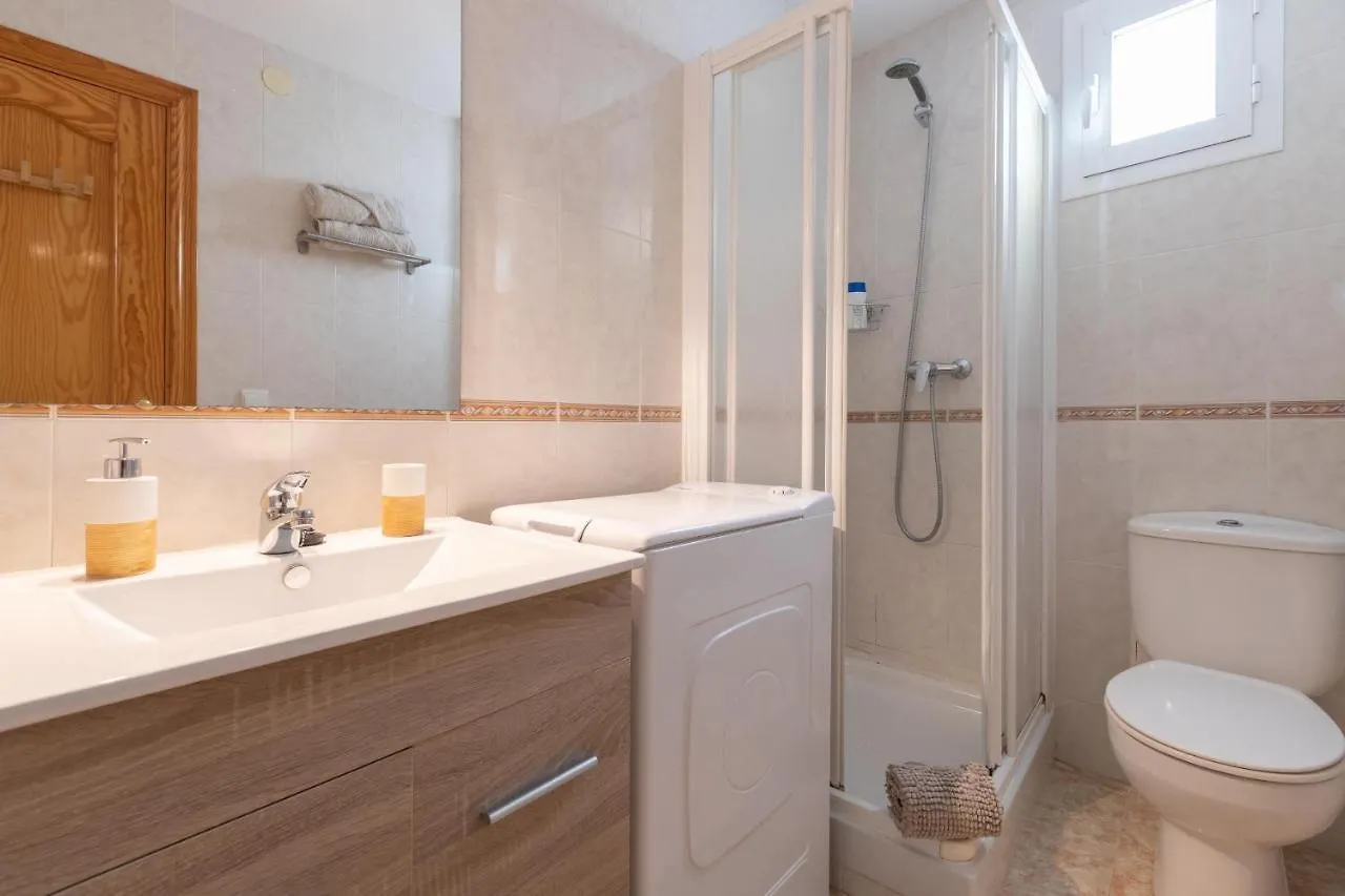 Calmahouse (Adults Only) Apartment Torremolinos